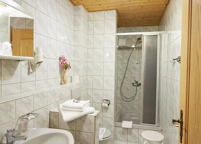 Land- Und Aktivhotel Altmuehlaue Hotel 3*