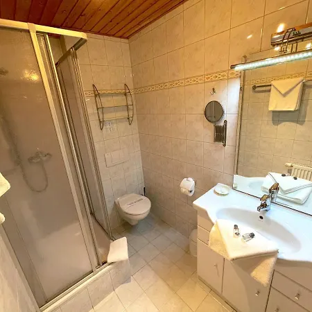 Отель Land- Und Aktivhotel Altmuehlaue 3*