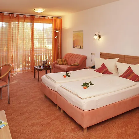 Land- Und Aktivhotel Altmuehlaue 3*