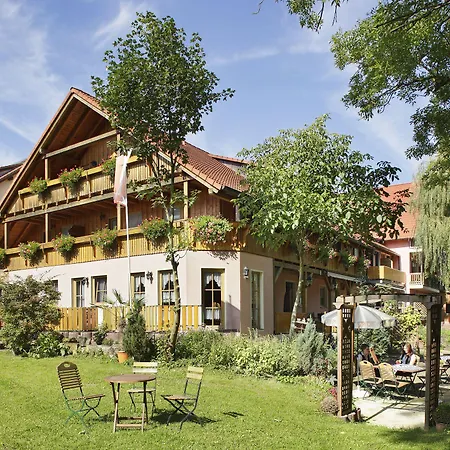 Land- Und Aktivhotel Altmuehlaue